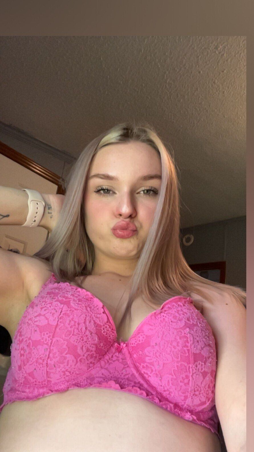 petitlollivip OnlyFans profile picture