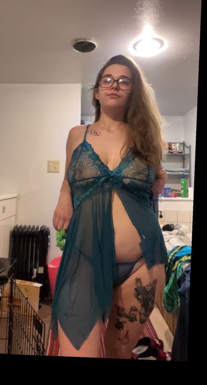 cannabisqueen024 OnlyFans picture
