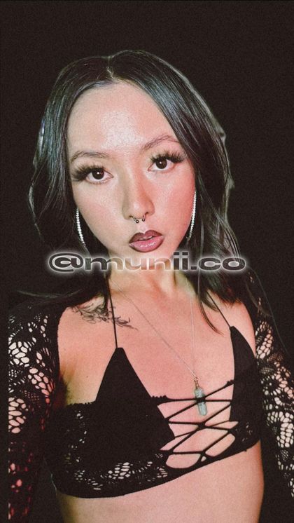 munii.co OnlyFans picture