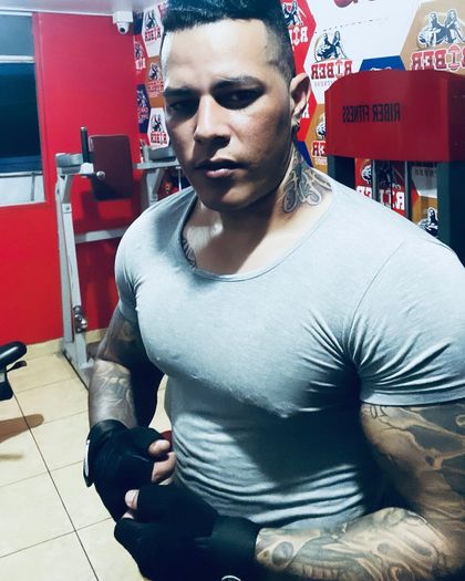 luismartinzz OnlyFans picture