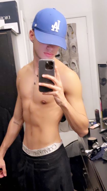 zacharry OnlyFans picture