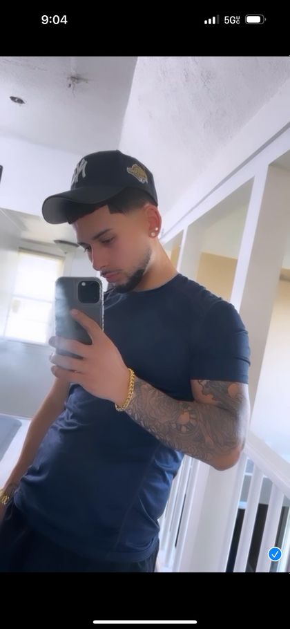 javy1999 OnlyFans picture