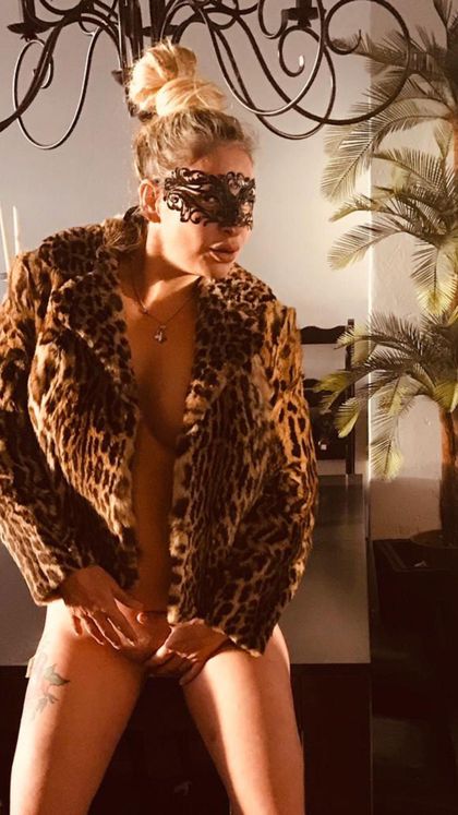 lucifelina OnlyFans picture