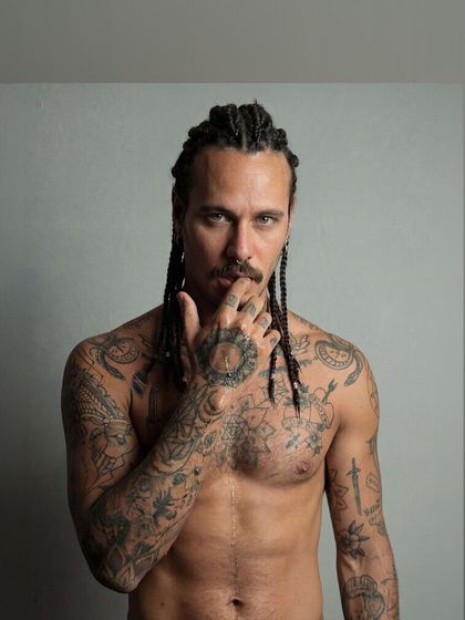 aleko.yoga OnlyFans picture