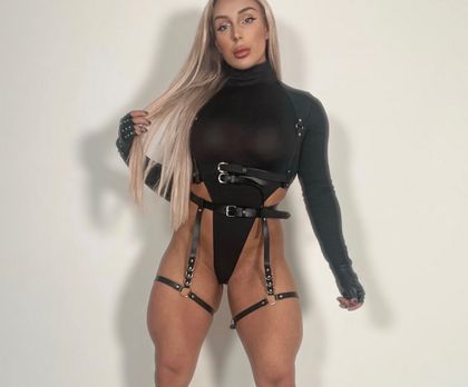 themusclebarbie OnlyFans picture
