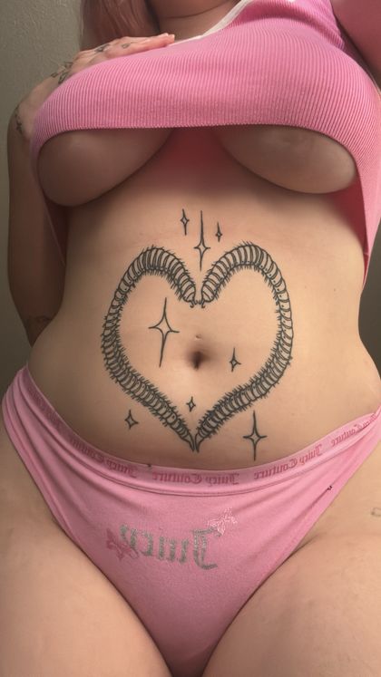 saturnstrawberi OnlyFans picture