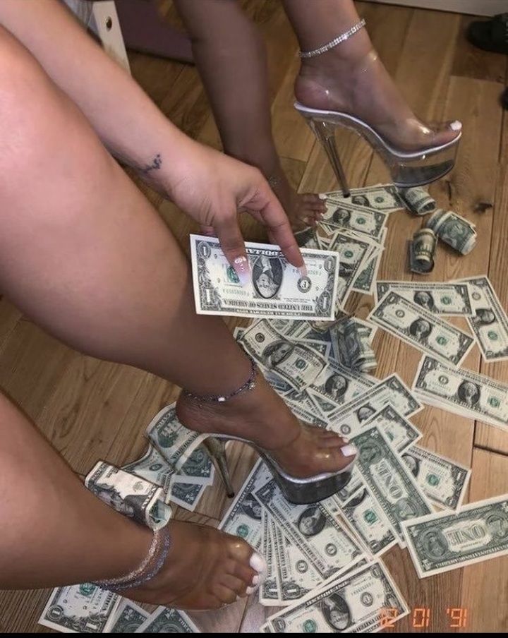 julietarizzo OnlyFans profile picture