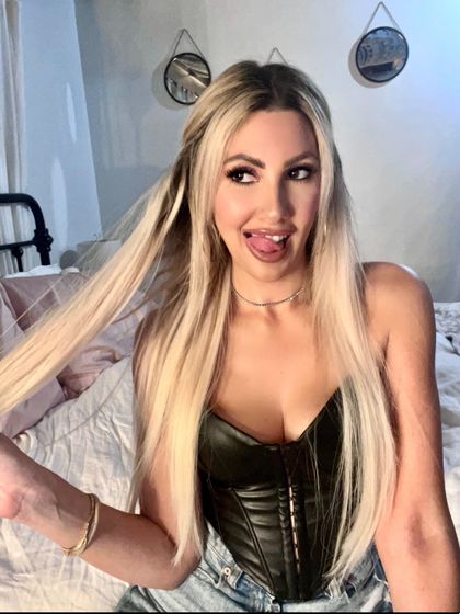 lunalainey OnlyFans picture