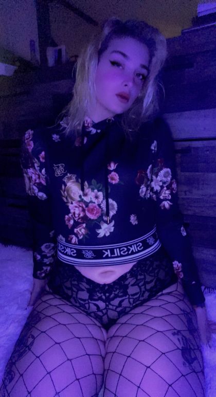 rubyrose_420 OnlyFans picture