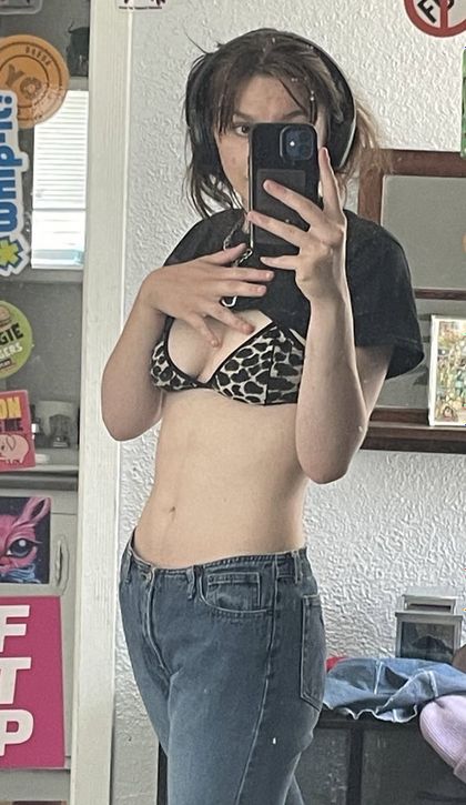 gothmommyliv OnlyFans picture