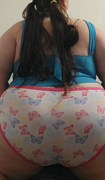sensualshortyfeet OnlyFans picture