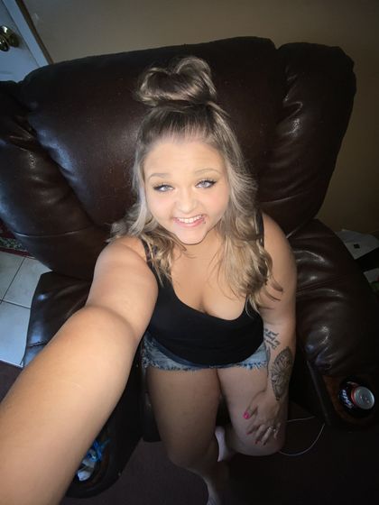 dchey OnlyFans picture
