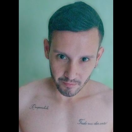 adrianoomar OnlyFans picture