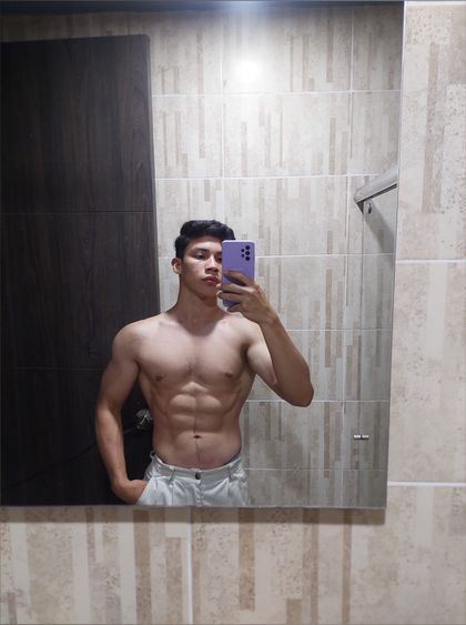 danind OnlyFans picture