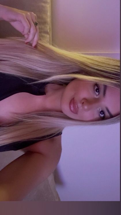 ellasutton OnlyFans picture