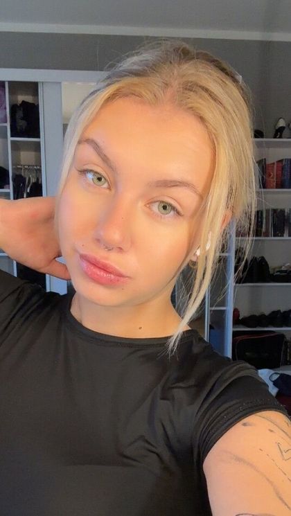 suyinekaln OnlyFans picture