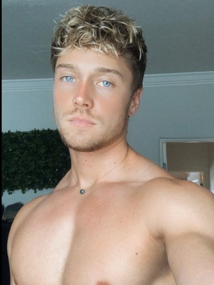 oh_and OnlyFans picture