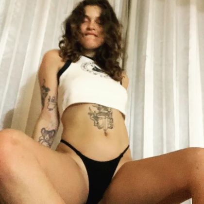 clara13bea OnlyFans picture