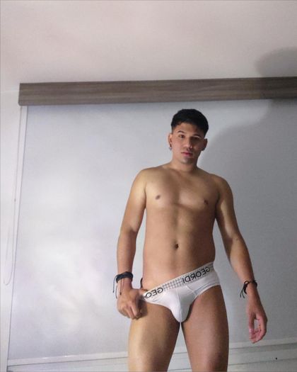 jhonmgo OnlyFans picture