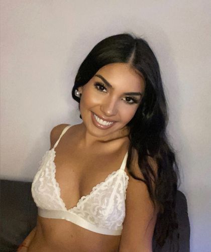 sanyarajdesi OnlyFans picture