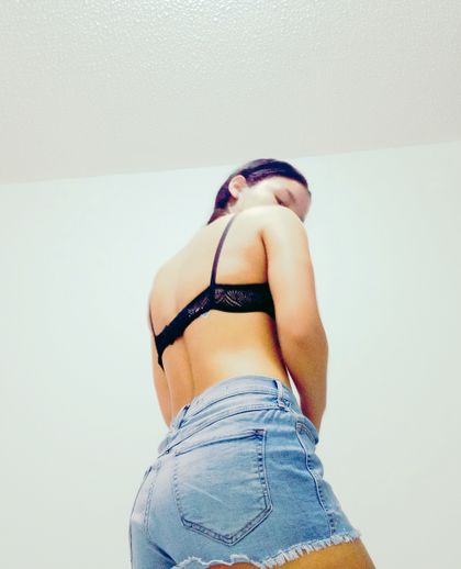 vale_castro OnlyFans picture