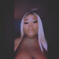 Best Vanityyxrated OnlyFans Accounts | FansMetrics.com