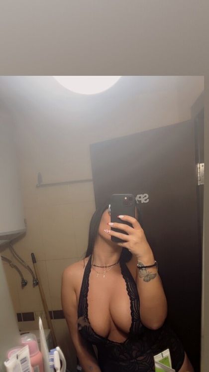 ela96 OnlyFans picture