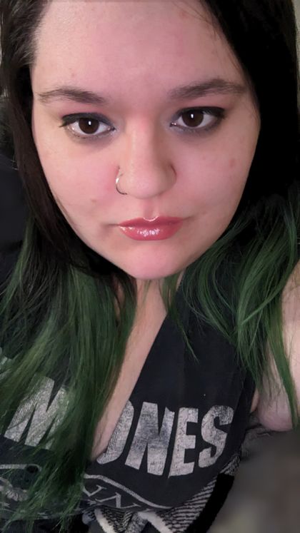 u182715000 OnlyFans picture