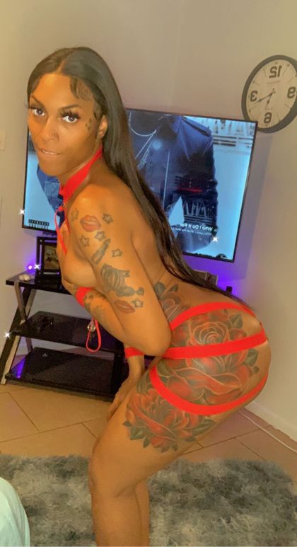 osoprettylalaa OnlyFans picture