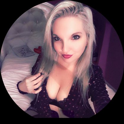 urfavblonde23 OnlyFans picture