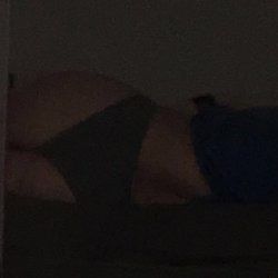 awhoneydarling OnlyFans picture