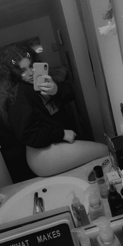 straw8erry OnlyFans picture