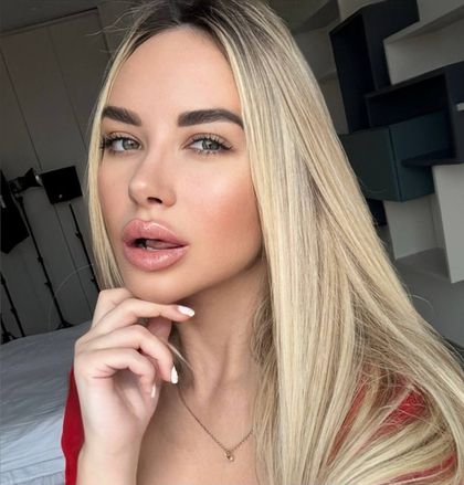 lola.lovelle OnlyFans picture