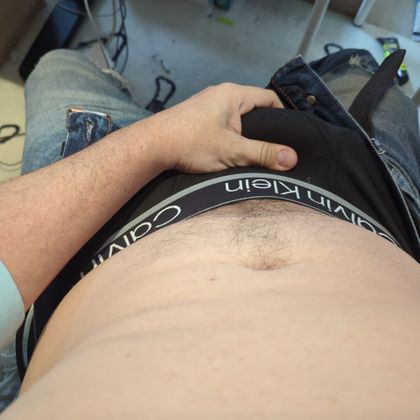 peacheshubby OnlyFans picture
