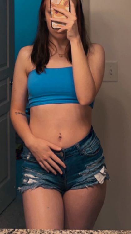 aliz33 OnlyFans picture