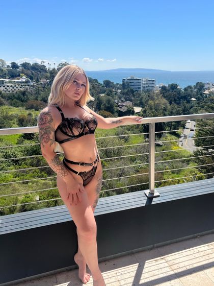 freebrookeivory OnlyFans picture
