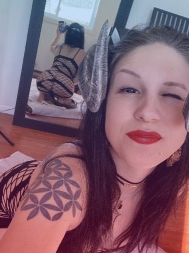 vylixis OnlyFans picture