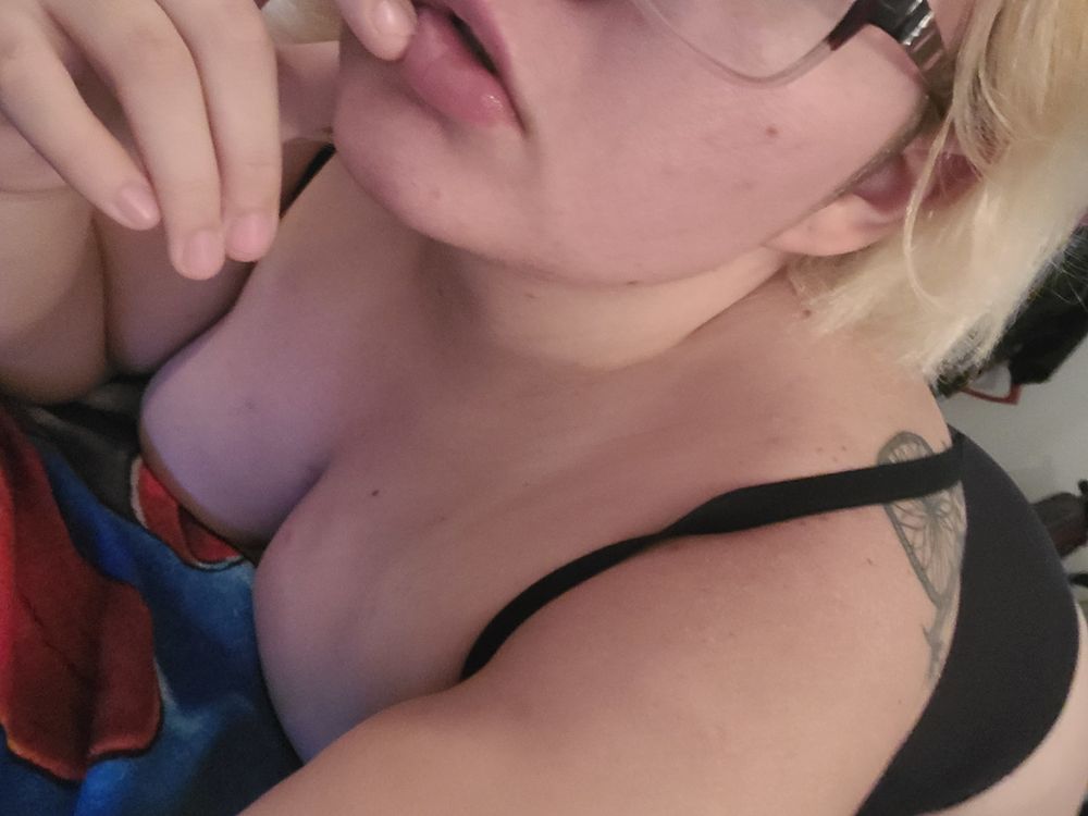 pixxiekiss OnlyFans profile picture