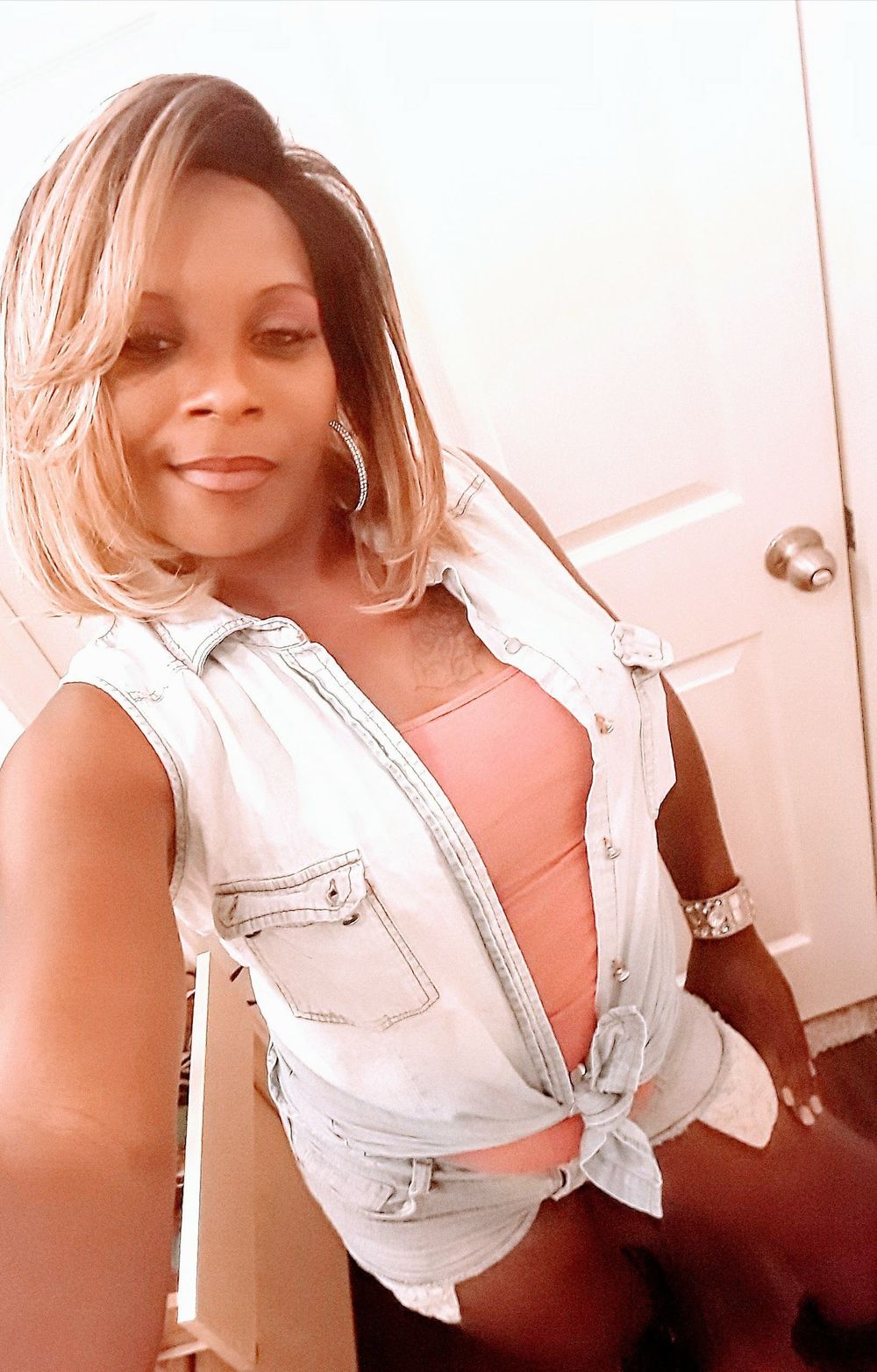 hotsouthrngal OnlyFans profile picture