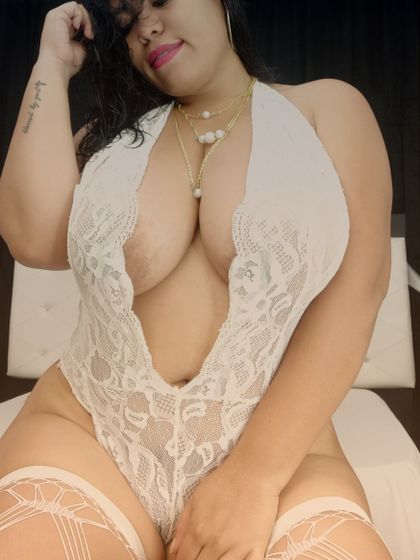 angie.o93-31 OnlyFans picture