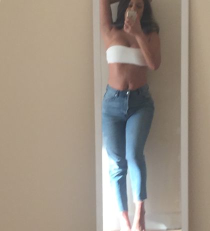 m0netparisx OnlyFans picture