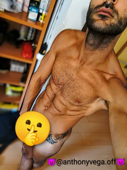 anthonyvega.off OnlyFans picture