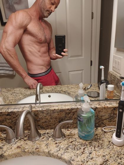 u84606758 OnlyFans picture