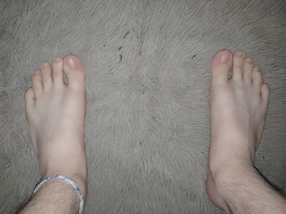 feet.doing.thigs OnlyFans profile picture