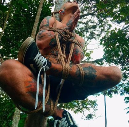 cale2898 OnlyFans picture