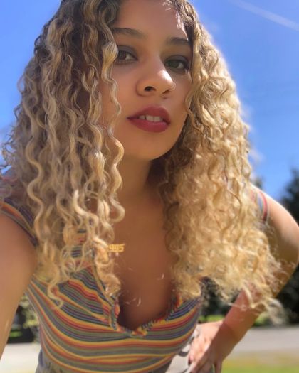 thaliabexley OnlyFans picture