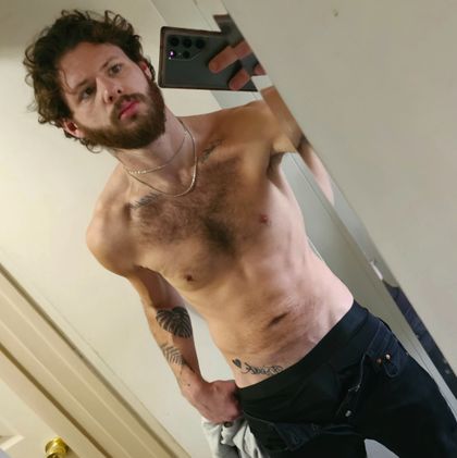 u106097283 OnlyFans picture