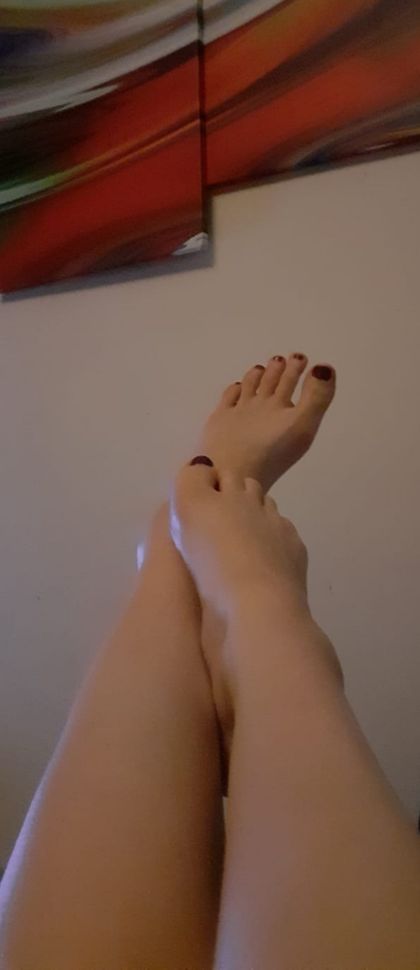 petitedelicatefeet OnlyFans picture