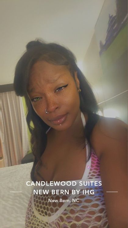 cheena21000 OnlyFans picture