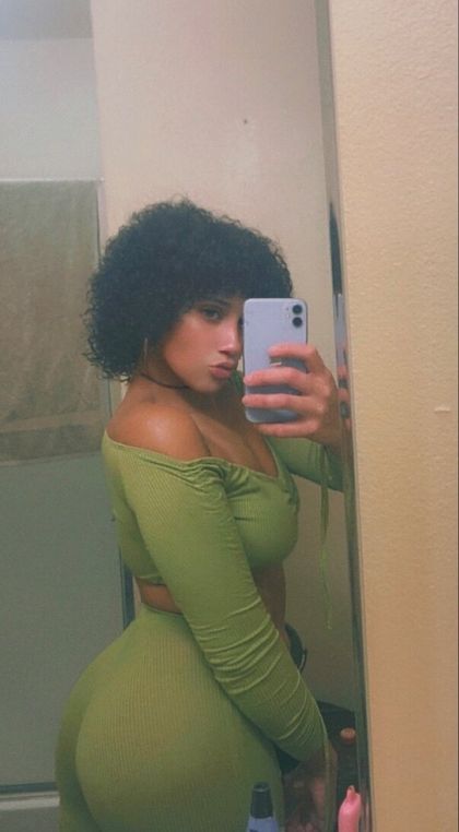 peachypeachesz OnlyFans picture